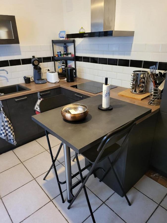 Grande Maison Avec 5 Chambres Et Jardin Avignone Esterno foto
